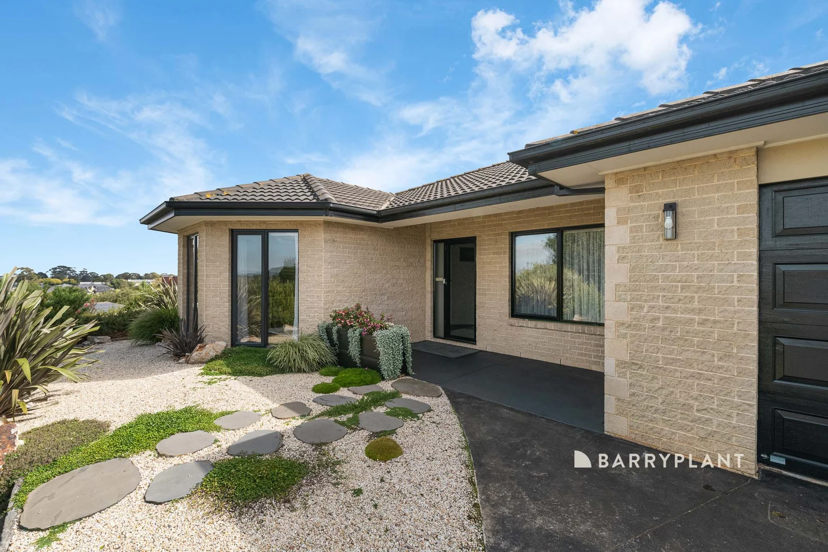 Additional image 3 of 6 Kensington Square, Drouin VIC 3818