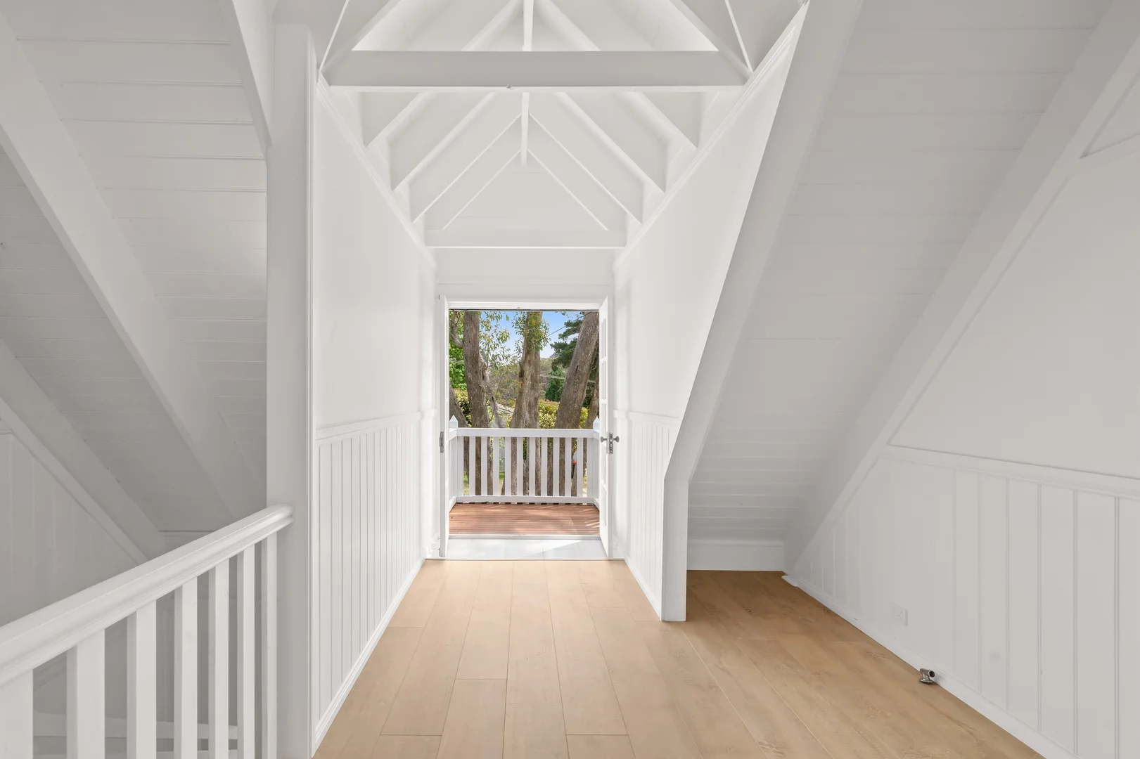 Additional image 8 of 4 Backhouse Street, Wentworth Falls NSW 2782