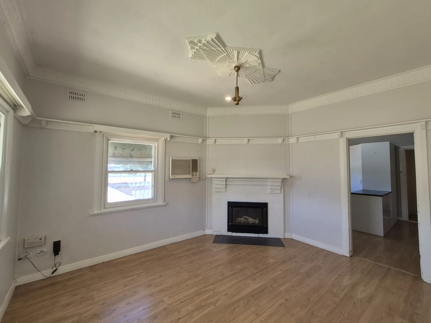 Additional image 2 of 74 Gallipoli St, Temora NSW 2666