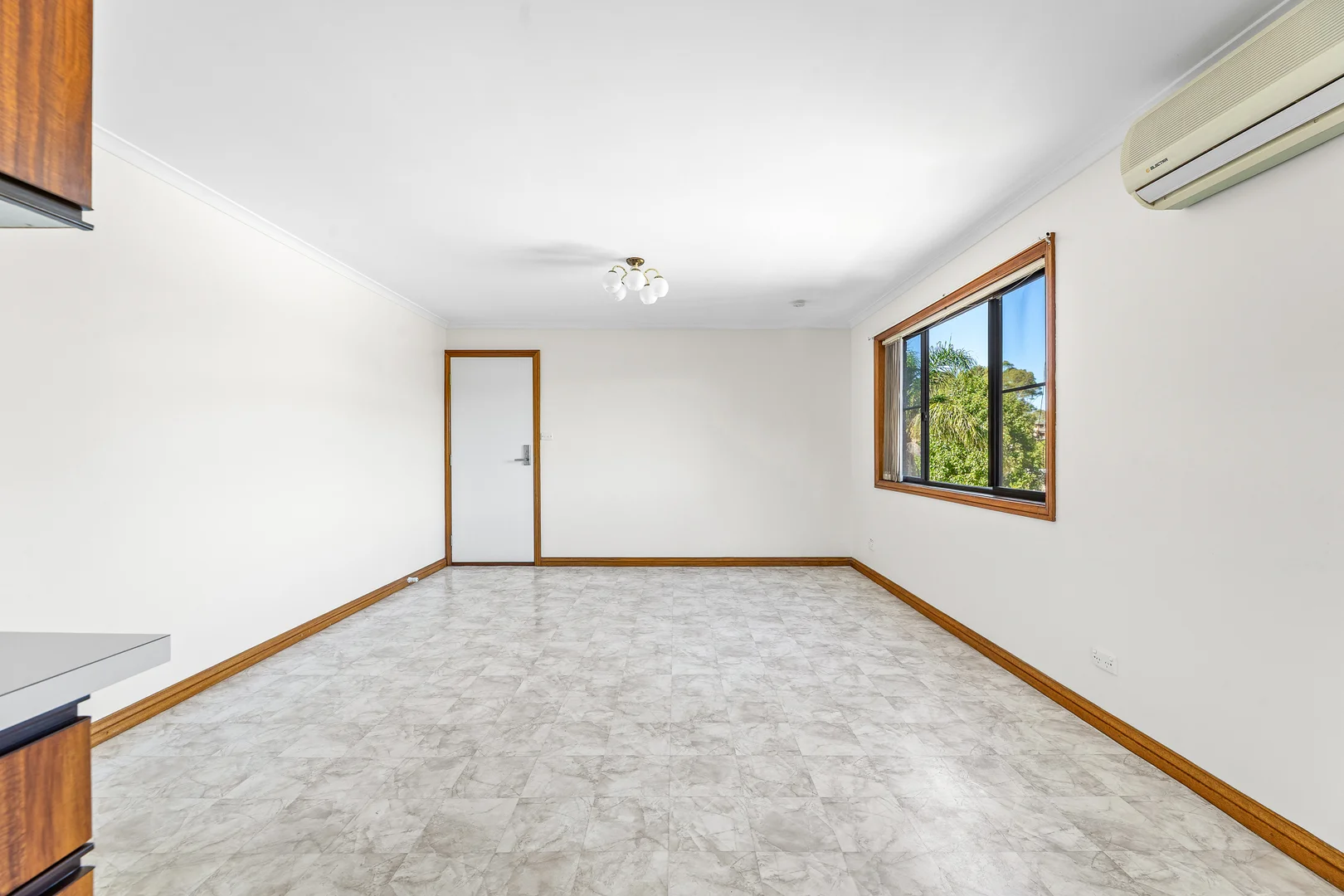 Additional image 4 of 2/27 Berrima Parade, Surfside NSW 2536