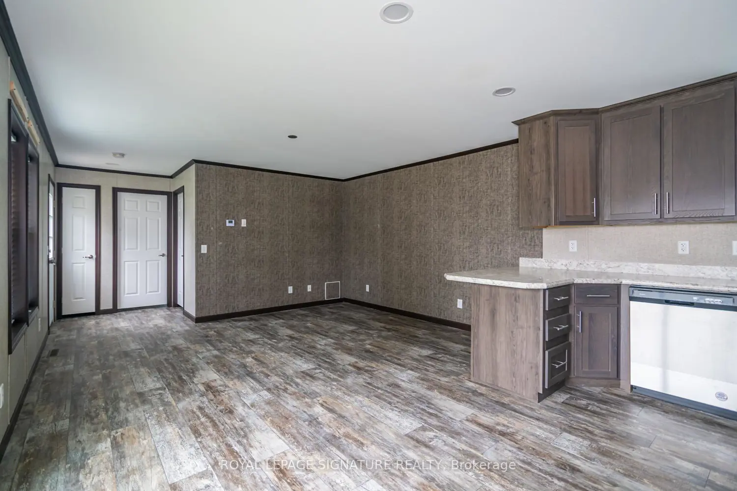 Additional image 4 of 126 Regency Drive
