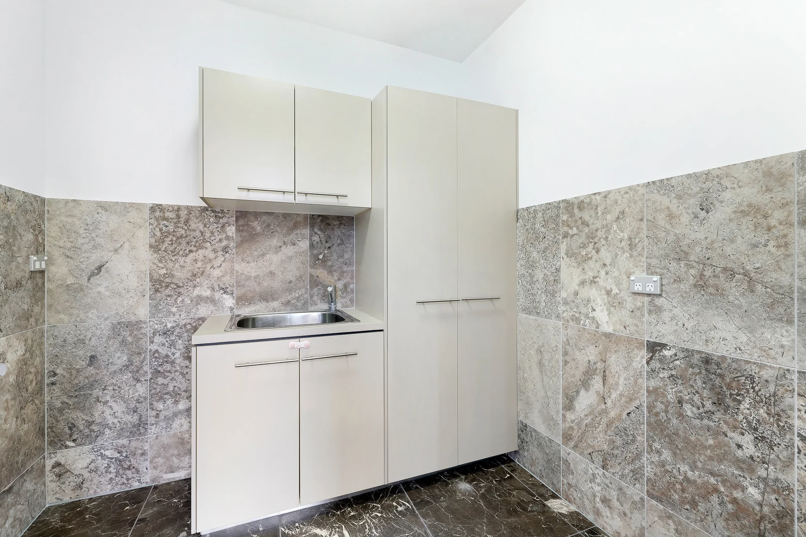 Additional image 25 of 7006B Vista Drive, Benowa QLD 4217