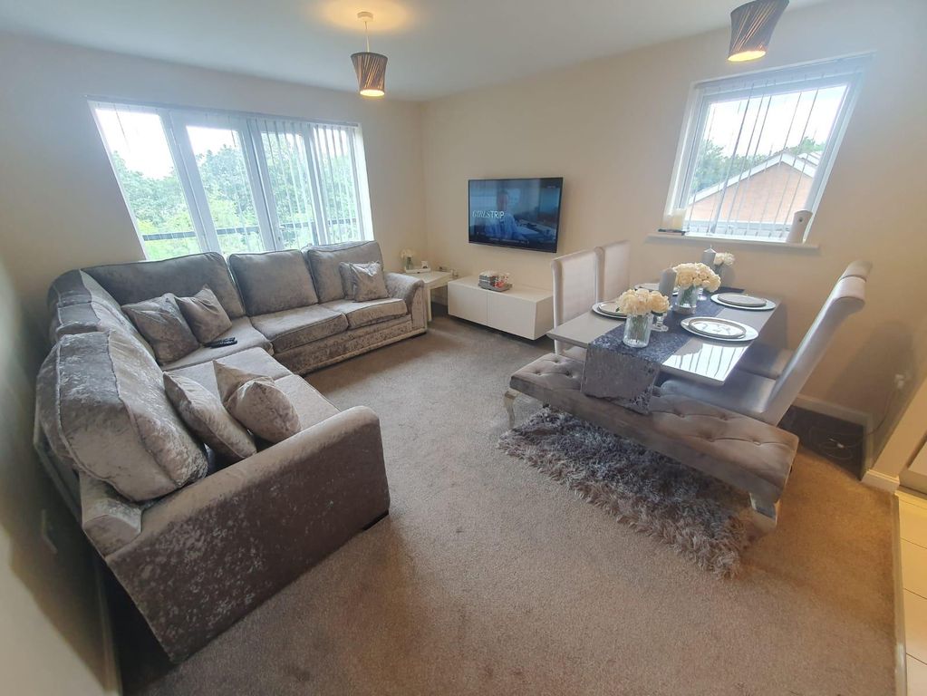 2 bed flat for saleOnyx Crescent, Off Humberstone Lane LE4