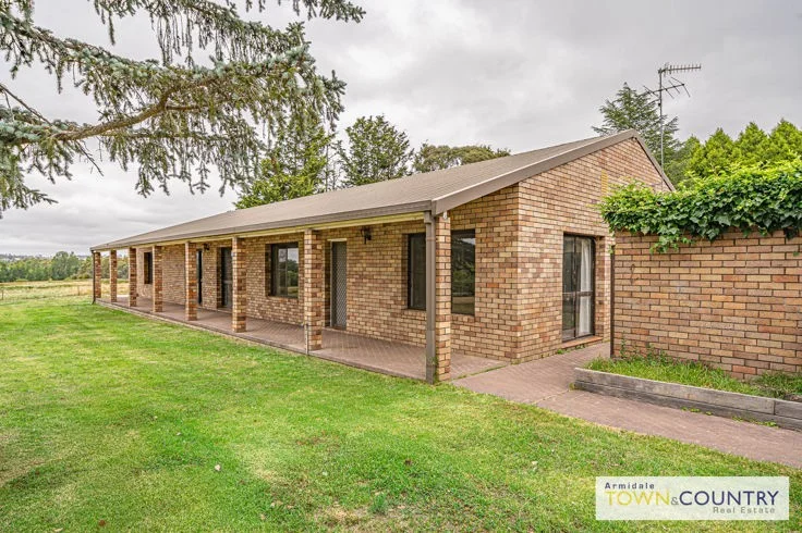 4 Harrison Place, Armidale NSW 2350