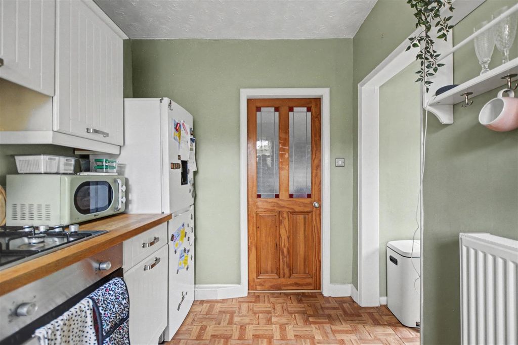 Additional image 8 of 3 bed semi-detached house for saleEaton Road, Stapleford NG9