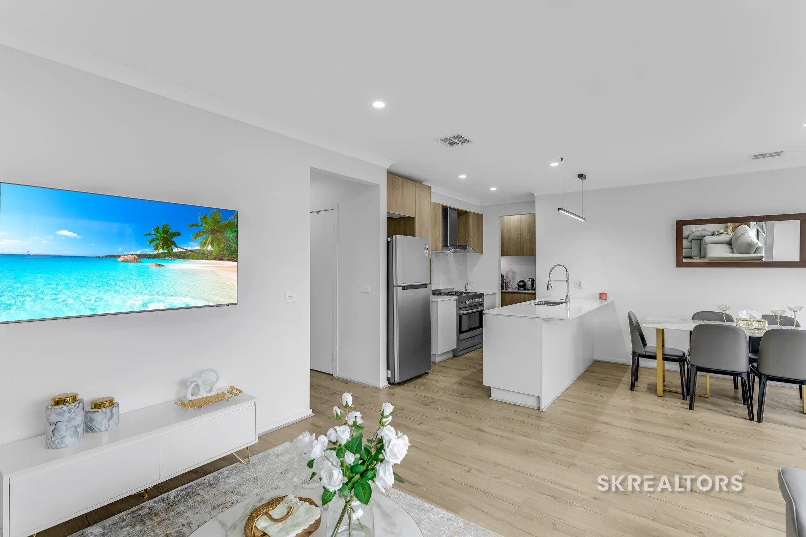 Additional image 4 of 72 Gossia Avenue, Craigieburn VIC 3064