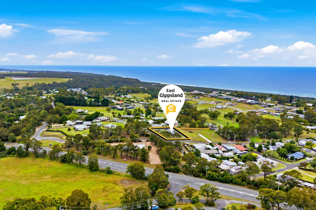 Additional image 28 of 2 Reggardo Rise, Lakes Entrance VIC 3909