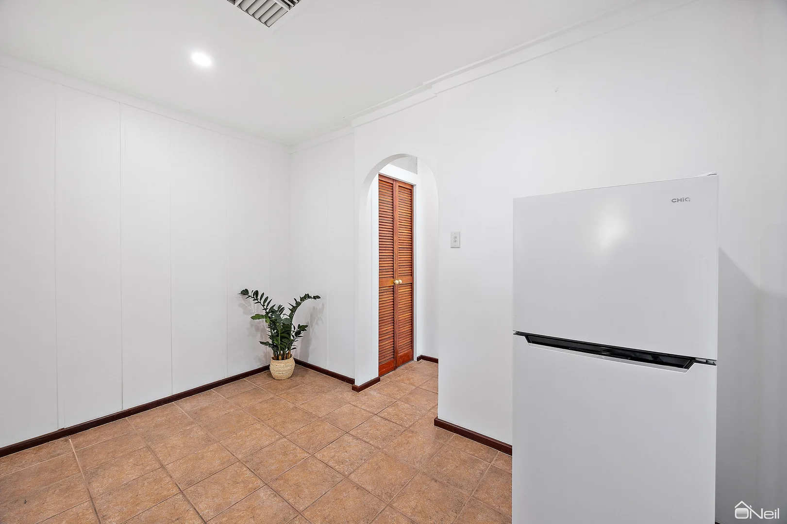 Additional image 14 of 8 Parer Close, Thornlie WA 6108