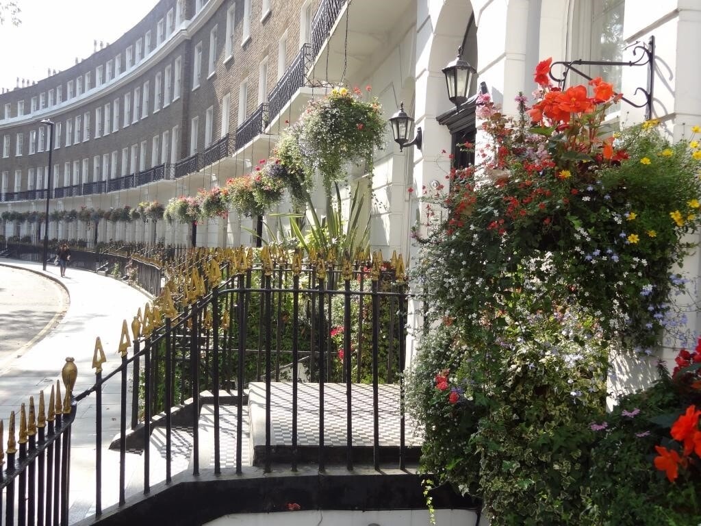 Additional image 2 of Studio Flat, Cartwright Gardens, WC1H, N1 7GU