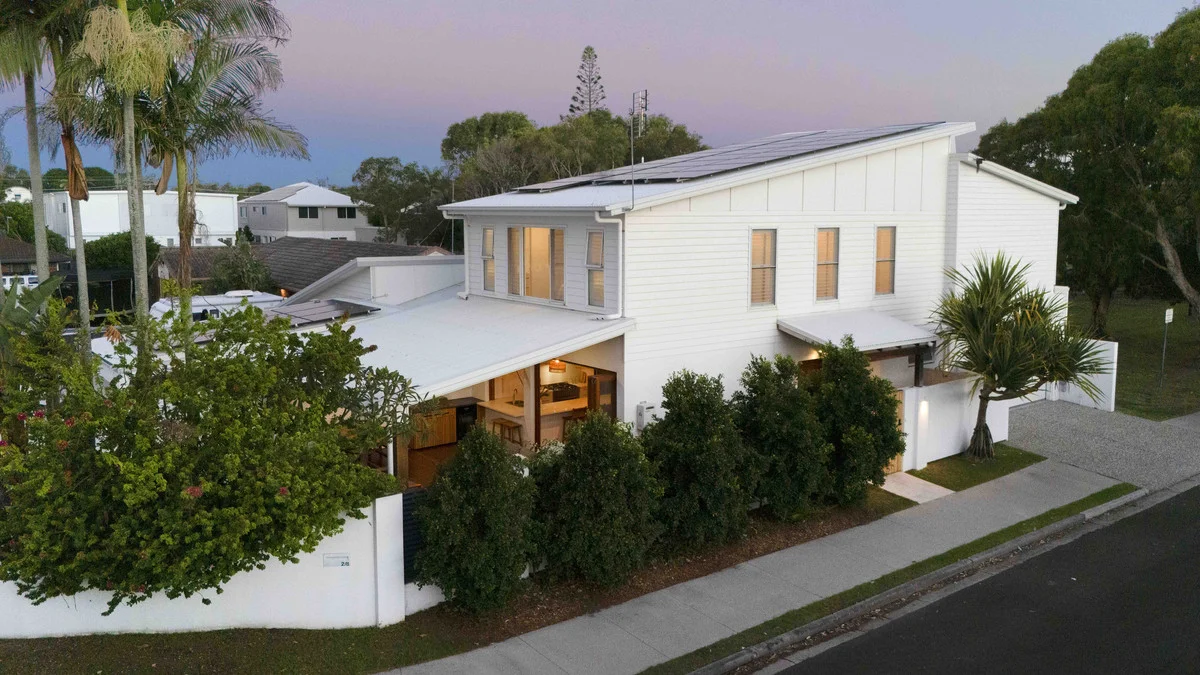 Additional image 3 of 2/8 Otama Court, Warana QLD 4575