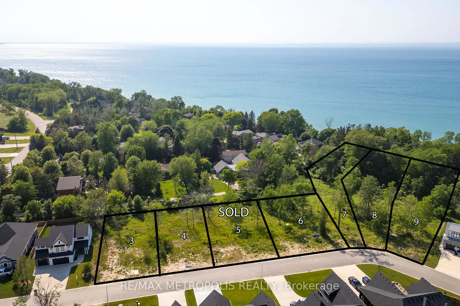 7073 Blue Coast Heights photo 2