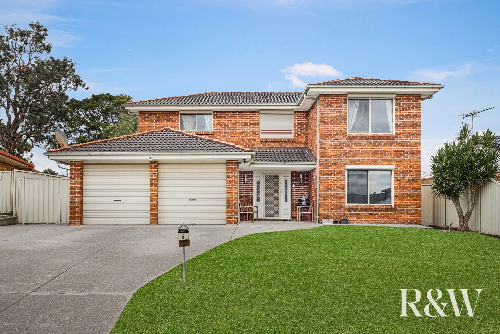 6 Ashwick Circuit, St Clair NSW 2759