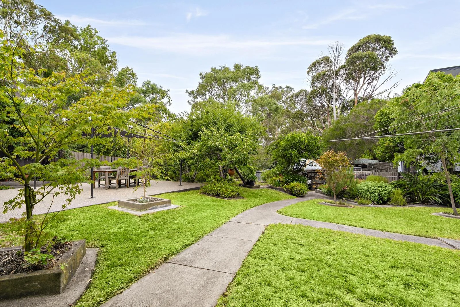 Additional image 24 of 10 Pilgrim Court, Rosanna VIC 3084