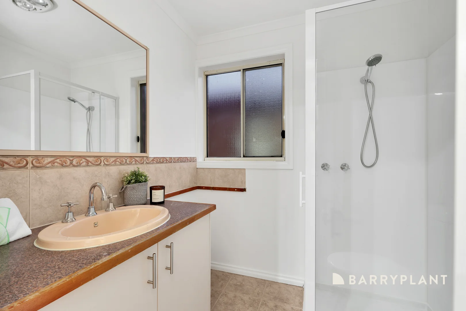 Additional image 12 of 19 Barina Way, Mill Park VIC 3082