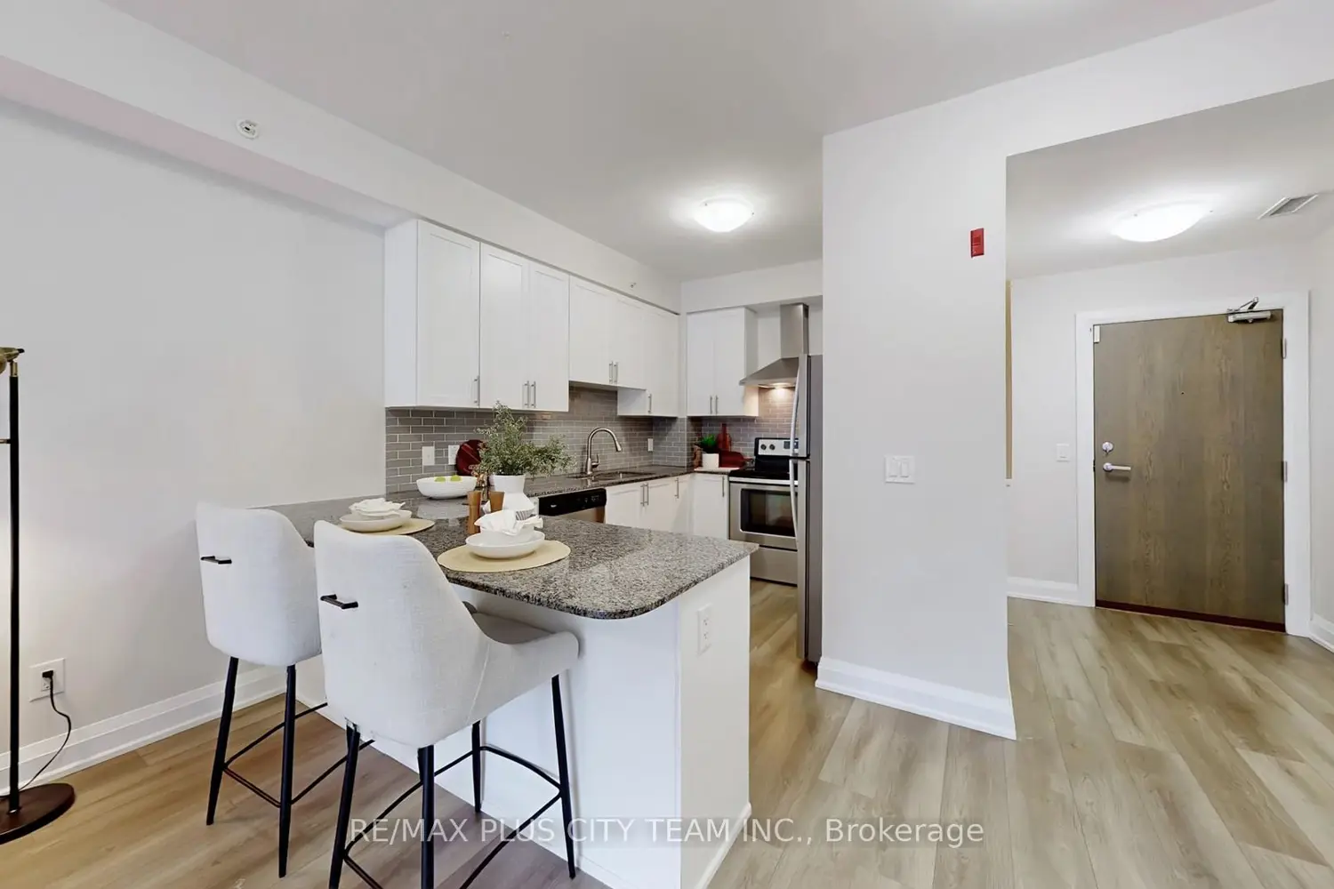 481 Rupert Avenue 120 photo 3