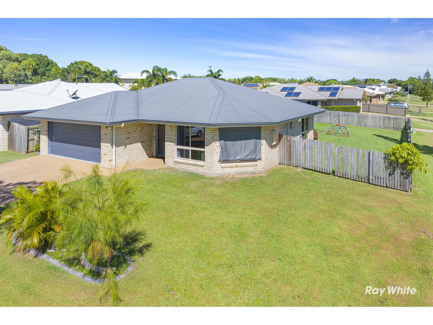 Additional image 3 of 2 Tuckeroo Place, Mulambin QLD 4703