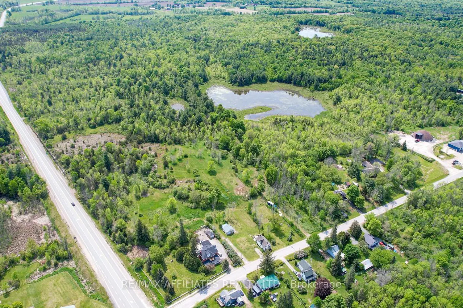 Additional image 4 of 00 Davis Lock Road