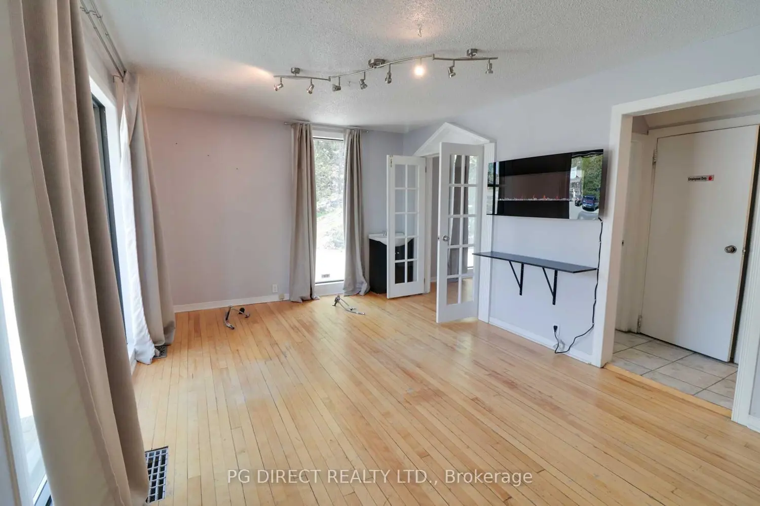 Additional image 3 of 1583 Regent Street