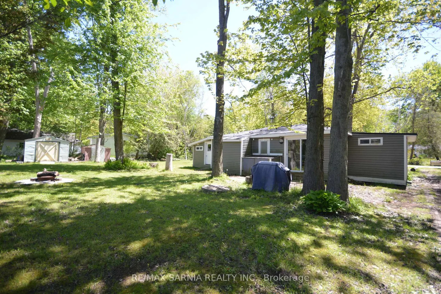 6208 London Road photo 4