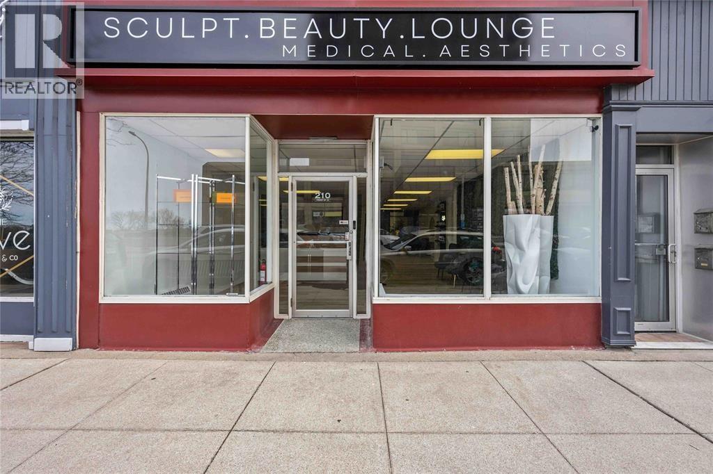 210 Front Street, Sarnia, ON, N7T7H2