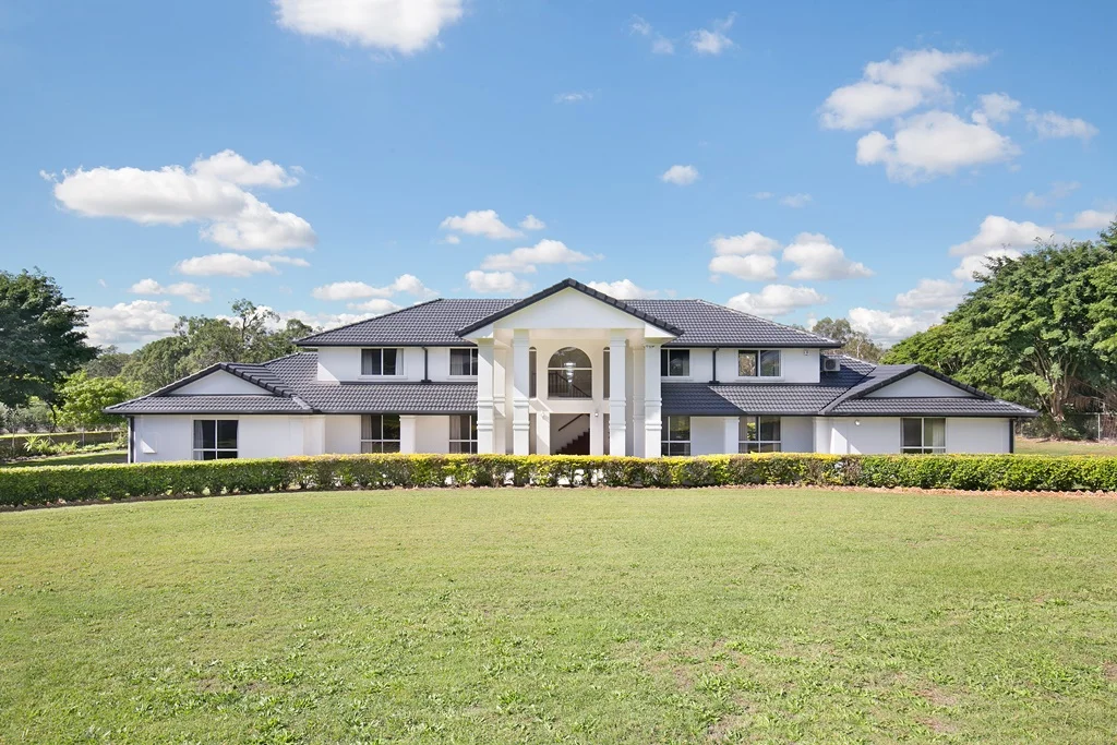 8 Persea Street, Forestdale QLD 4118