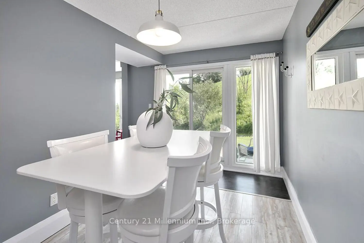 Additional image 8 of 796404 Grey Road 19 121