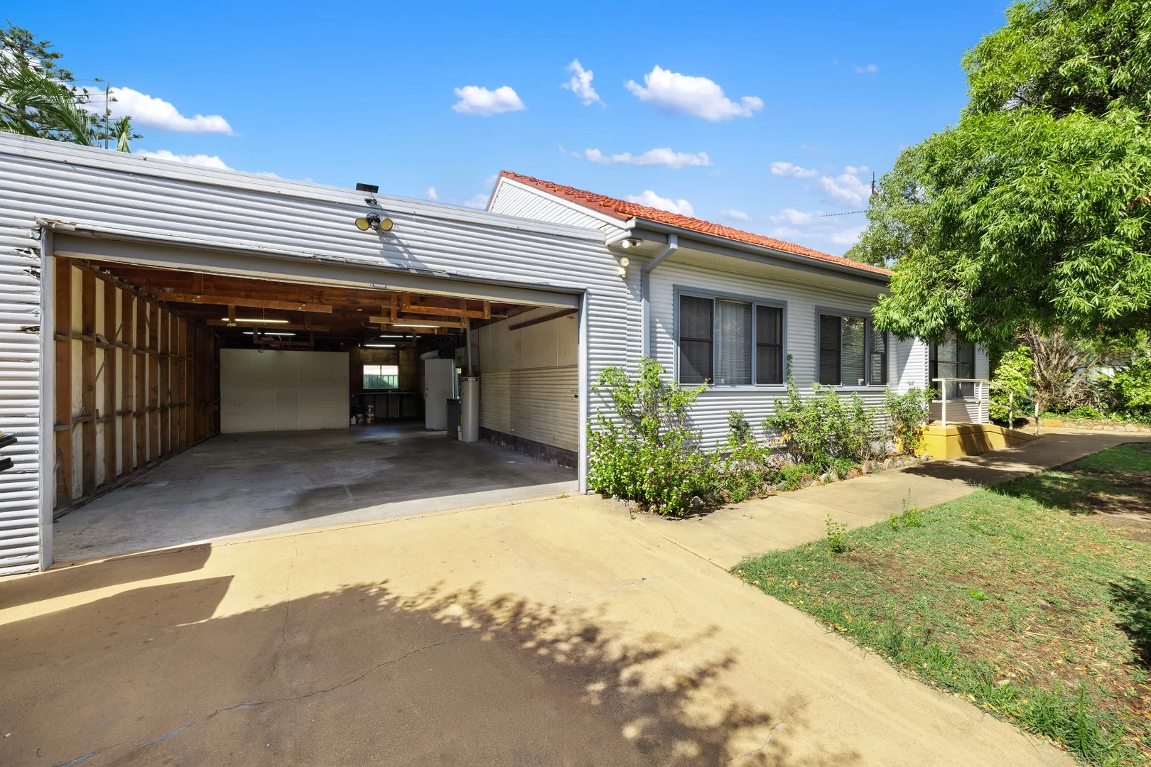 4 Grove Street, Guildford NSW 2161