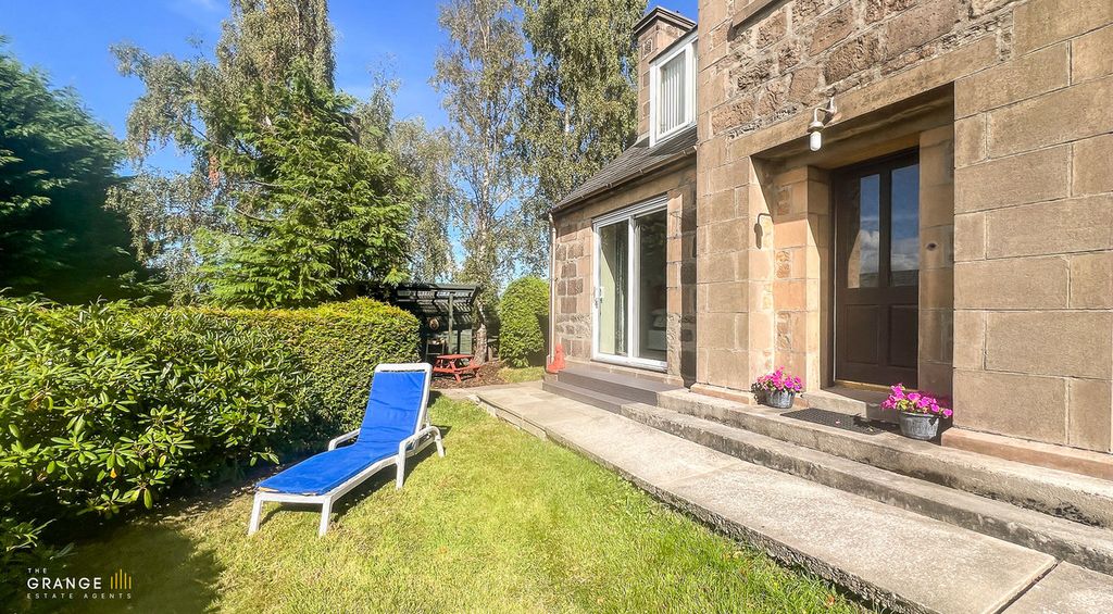 4 bed detached house for saleSeafield Terrace, Keith AB55 photo 3