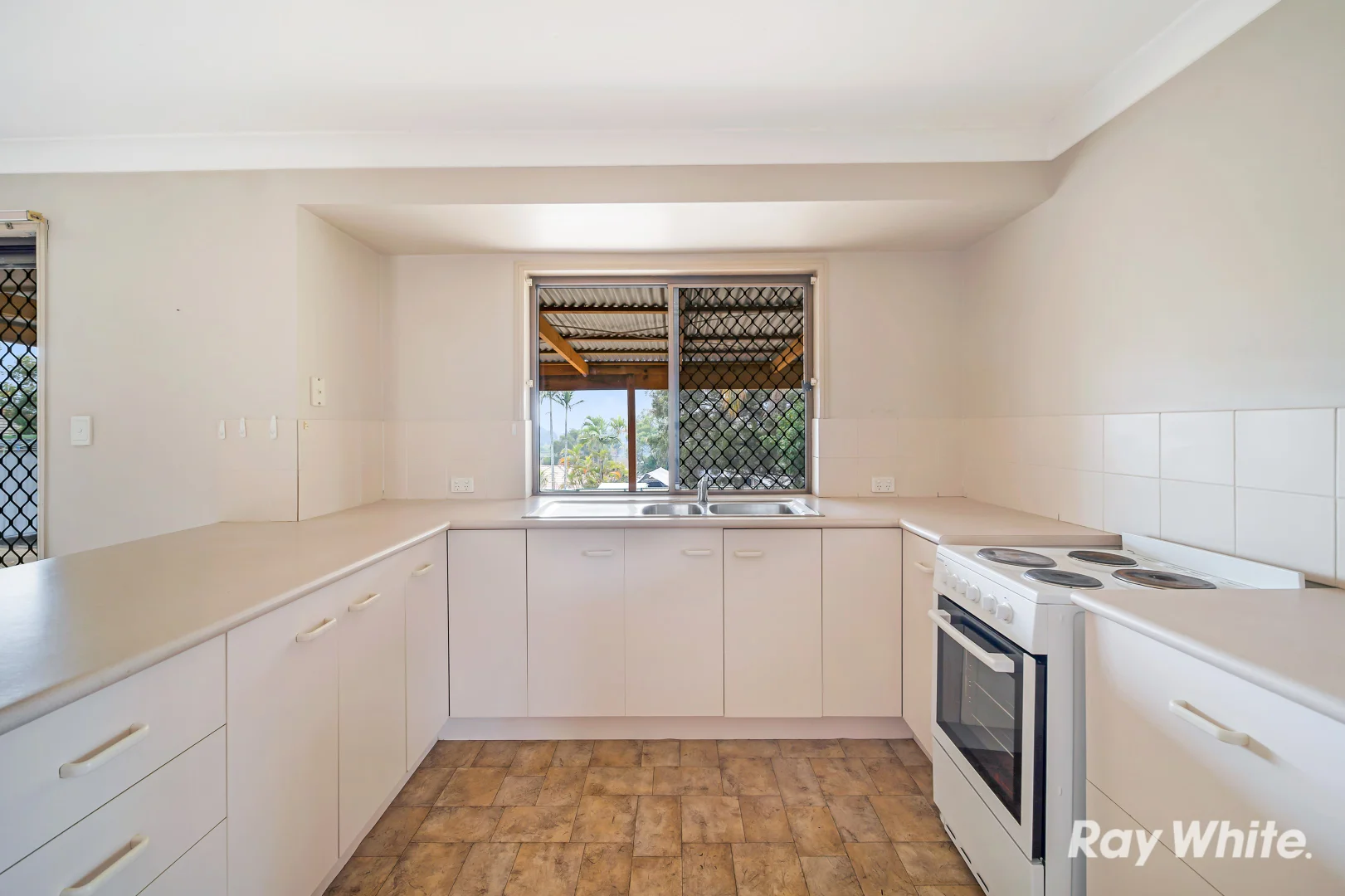 Additional image 5 of 3 Wantana Crescent, Edens Landing QLD 4207
