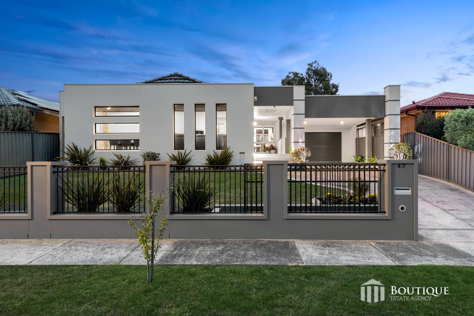 47 Rawdon Hill Drive, Dandenong North VIC 3175