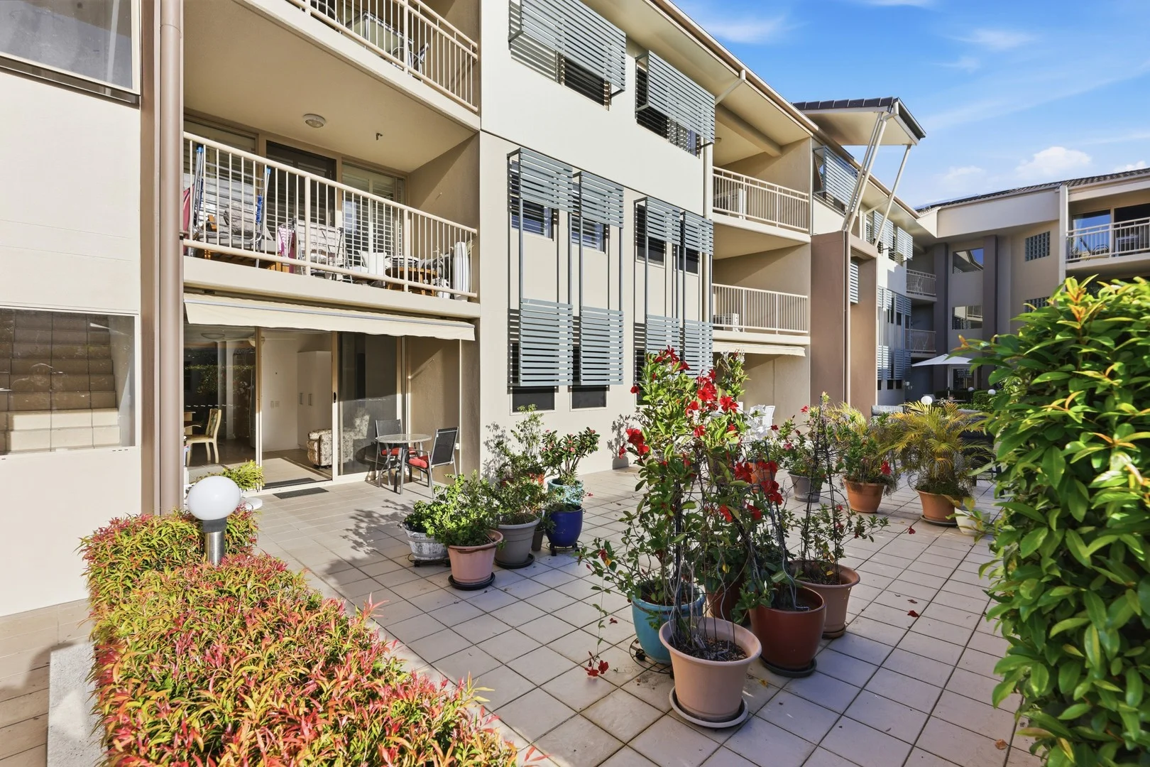 5/4 Park Ave, Burleigh Heads QLD 4220