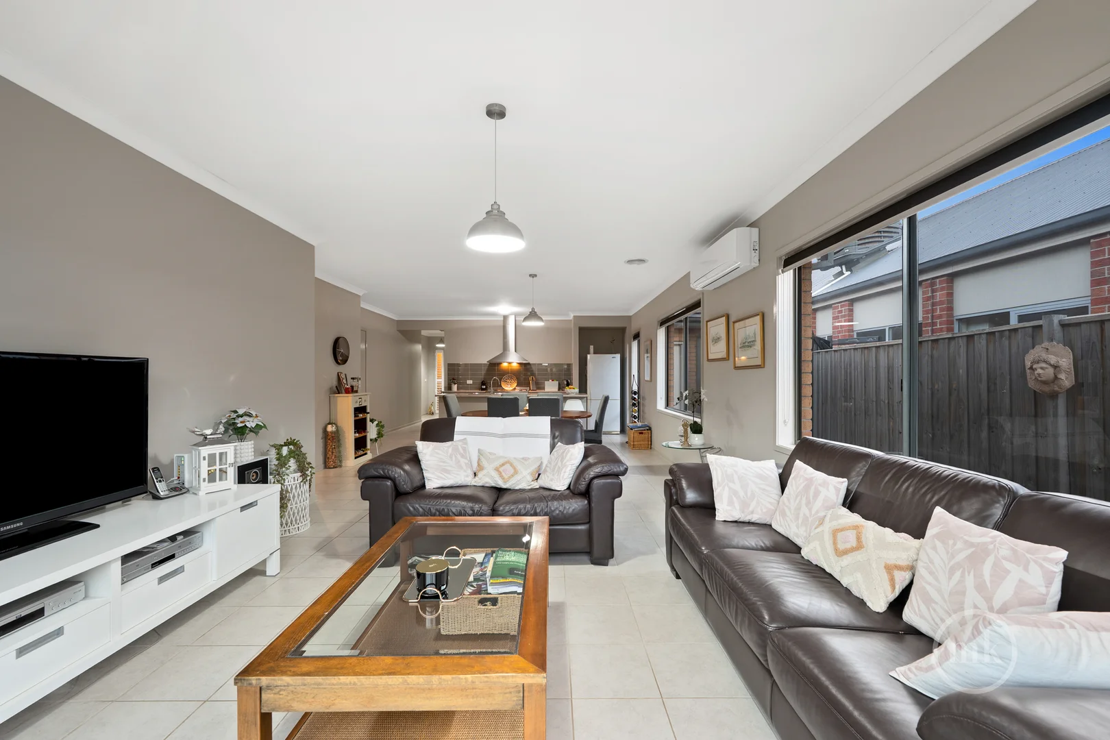 38 Mollison Drive, Doreen VIC 3754 photo 4