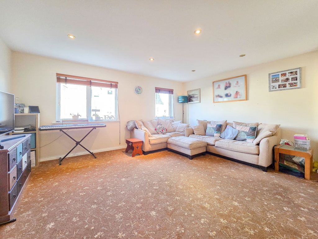 Additional image 13 of 3 bed terraced house for saleClos De L'abri, La Grande Route De La Cote, St. Clement, Jersey JE2