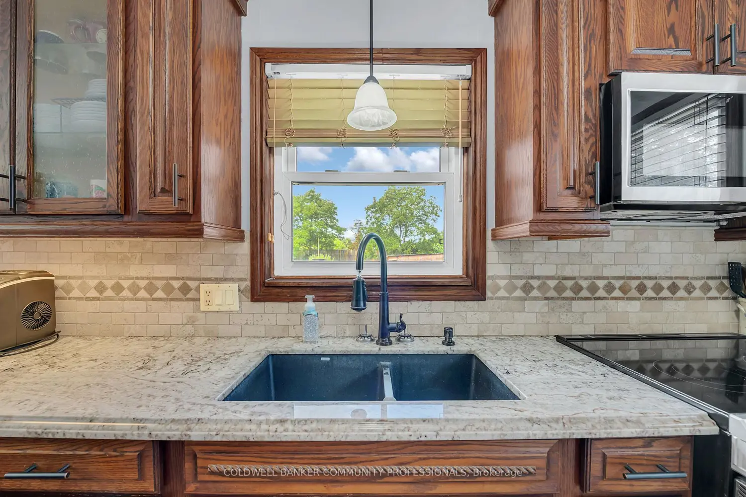 Additional image 7 of 446 East 36Th Street