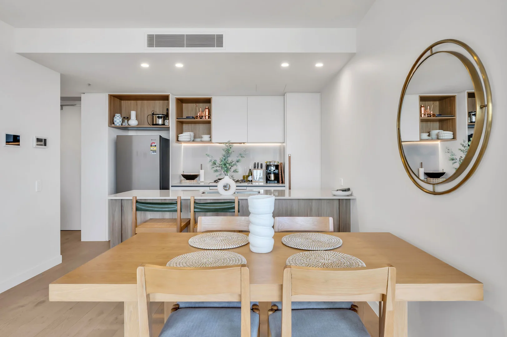 Additional image 10 of 304/43 Peerless Avenue, Mermaid Beach QLD 4218