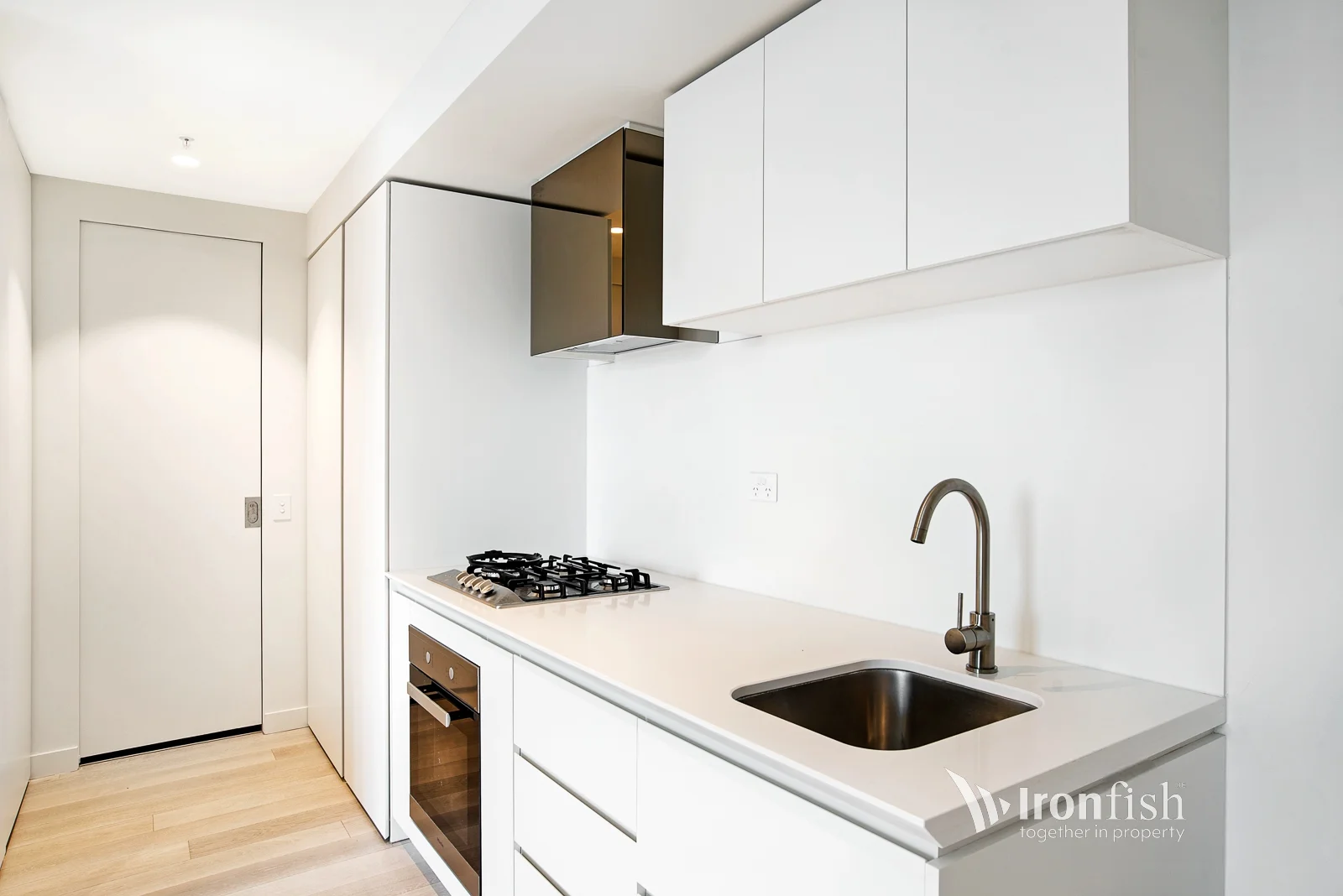 Additional image 2 of 3208/135 A'Beckett Street, Melbourne VIC 3000
