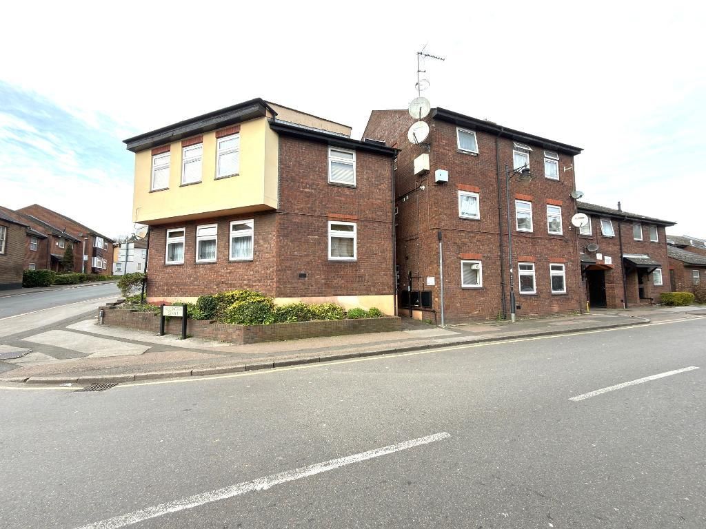 2 bed flat for saleWellington Court, Town Centre, Luton, Bedfordshire LU1