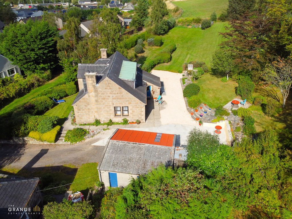 4 bed detached house for saleSeafield Terrace, Keith AB55 photo 2