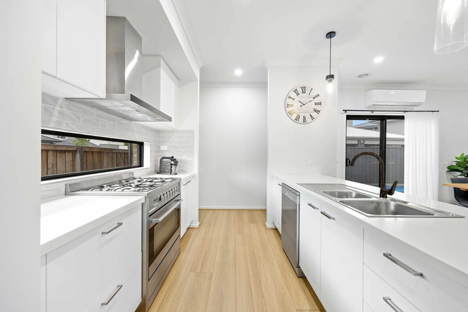 Additional image 5 of 1 Persano Way, Taylors Lakes VIC 3038