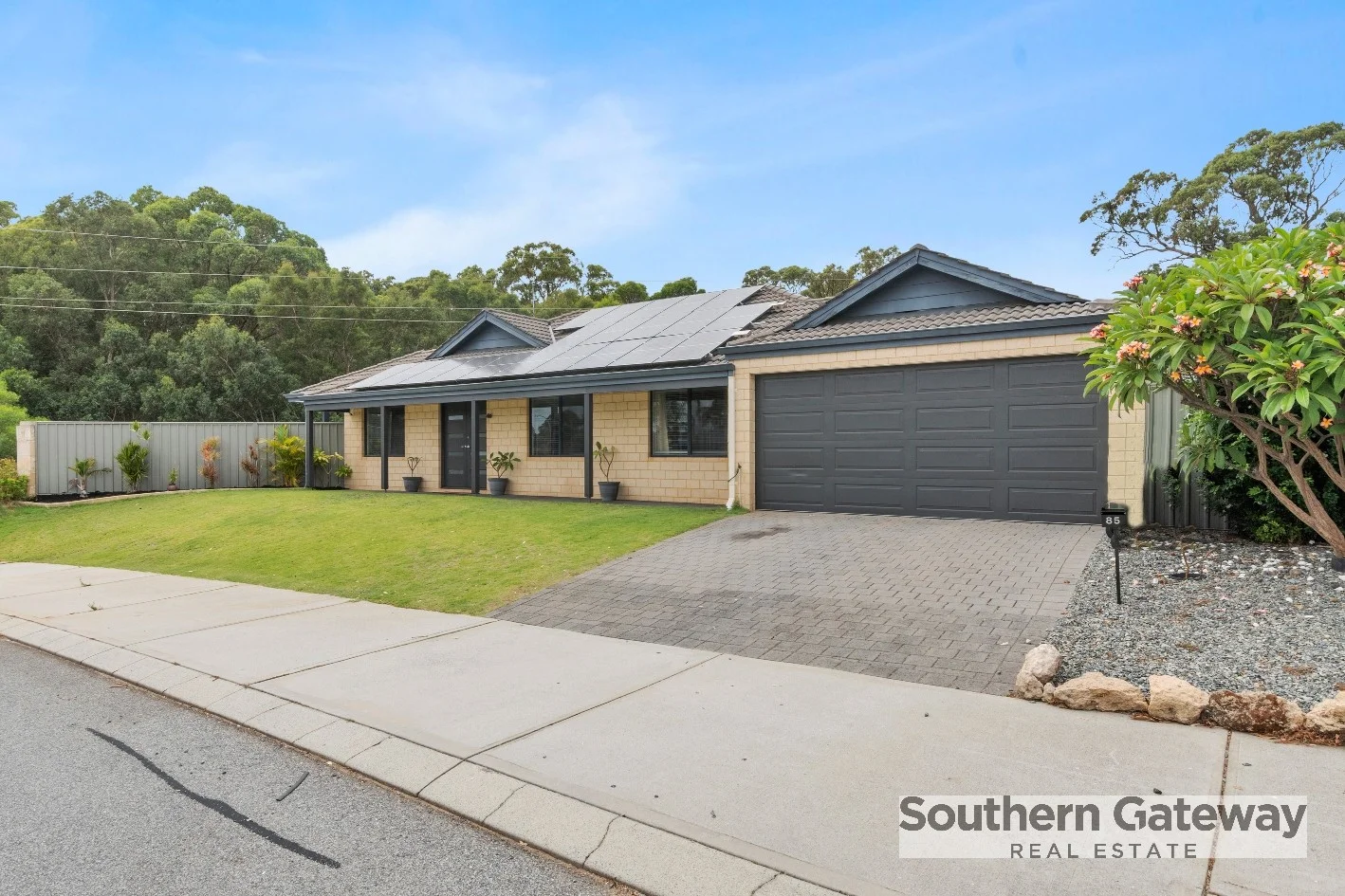 85 Dalrymple Drive, Leda WA 6170