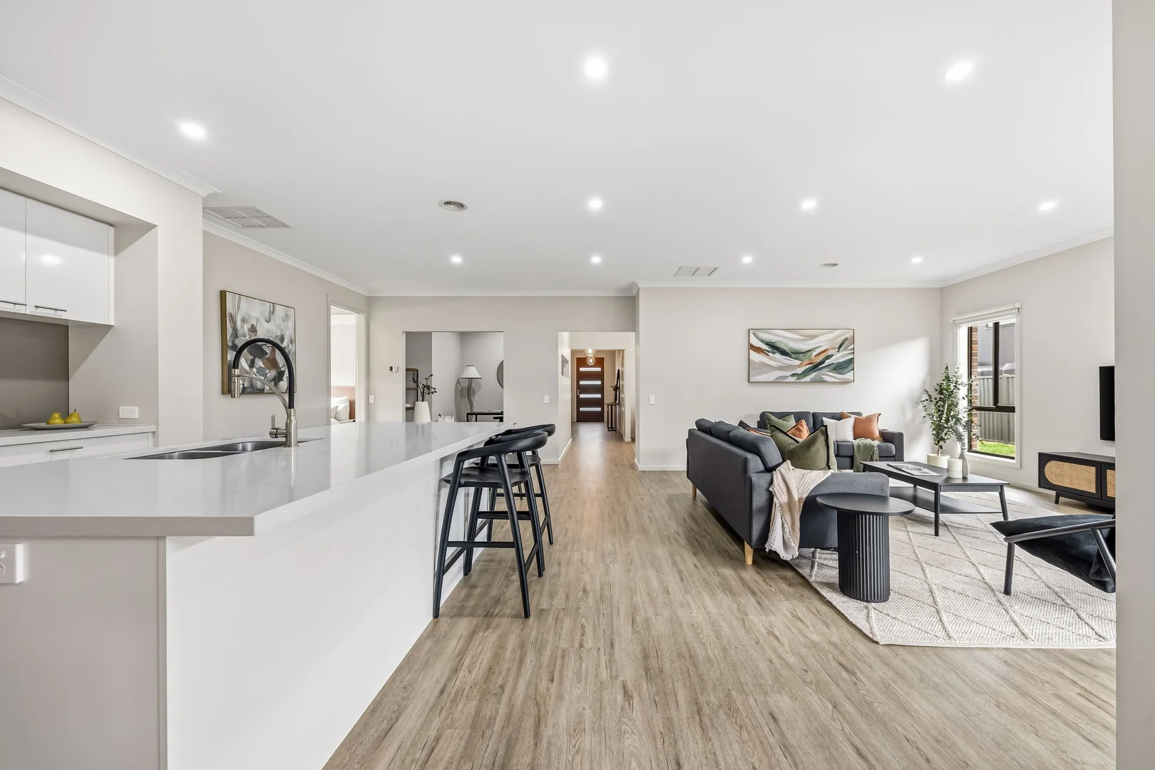 32 Shortridge Drive, Lucas VIC 3350 photo 2