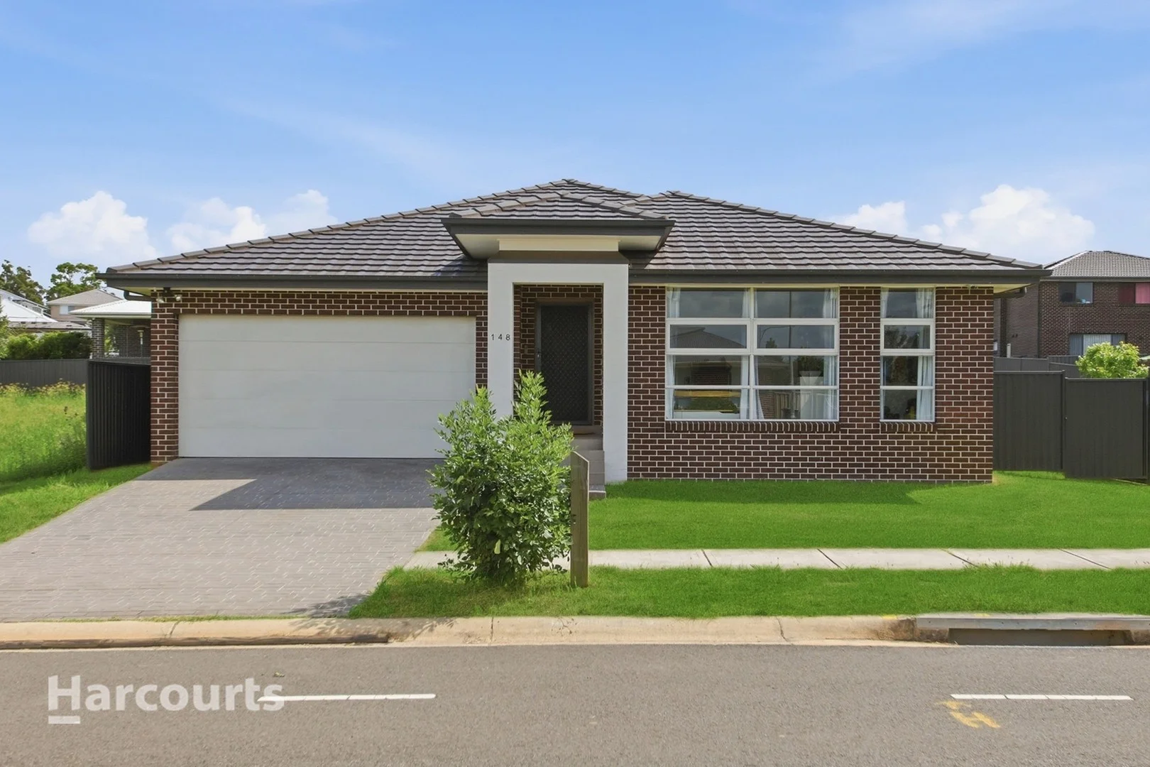 148 Hampshire Boulevard, Spring Farm NSW 2570