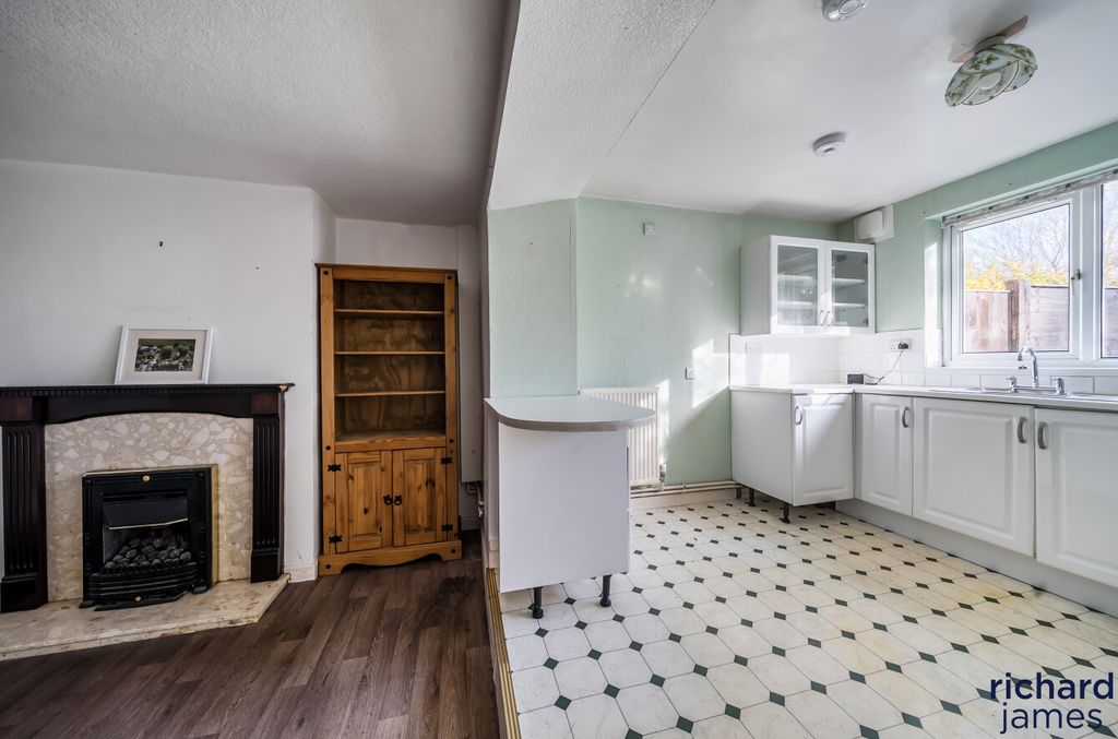 Additional image 8 of 2 bed end terrace house for saleStation Road, Purton, Swindon SN5