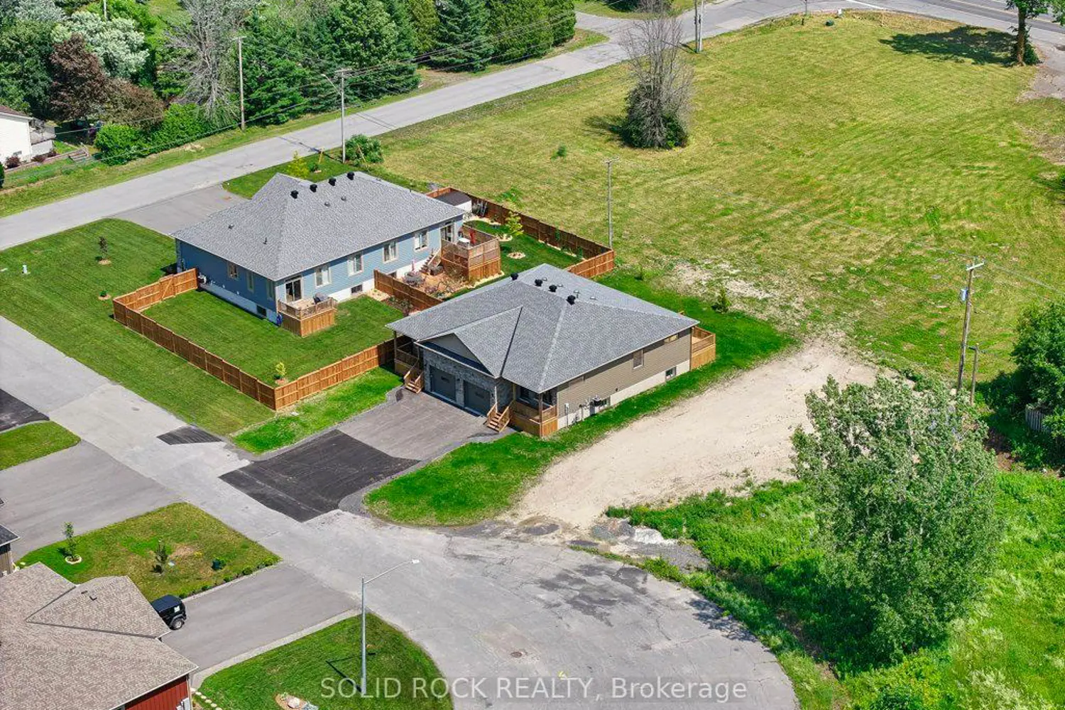 9 Billings Avenue photo 4