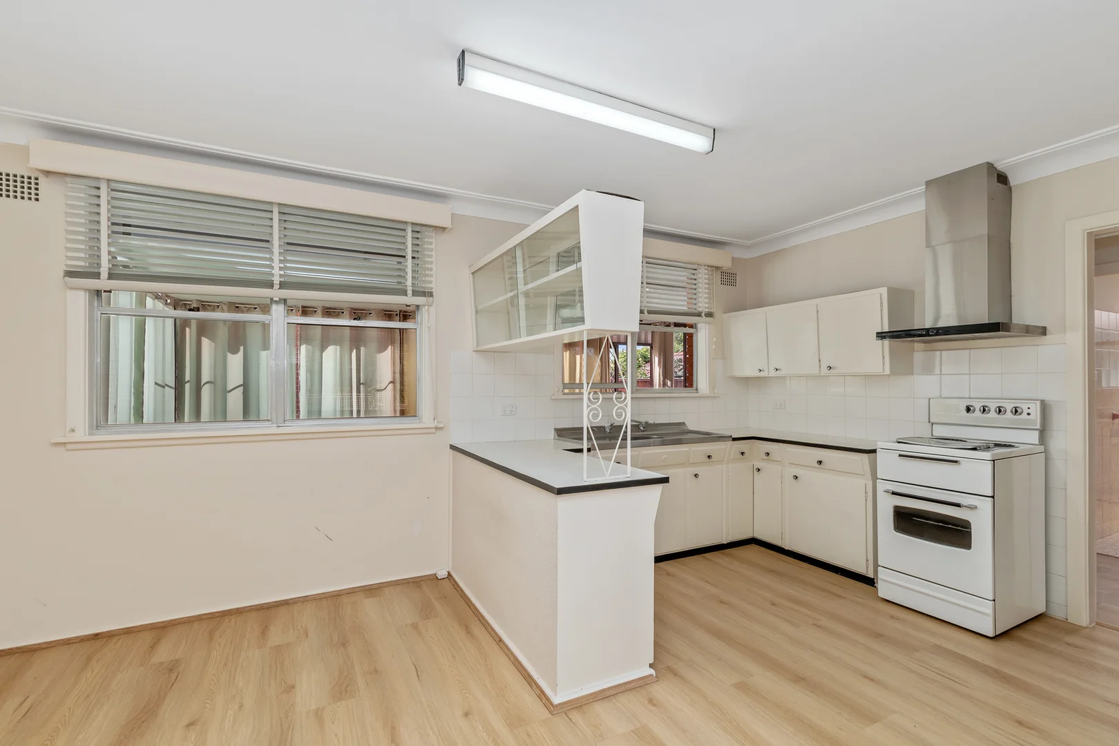 Additional image 4 of 64 Robin Crescent, Woy Woy NSW 2256