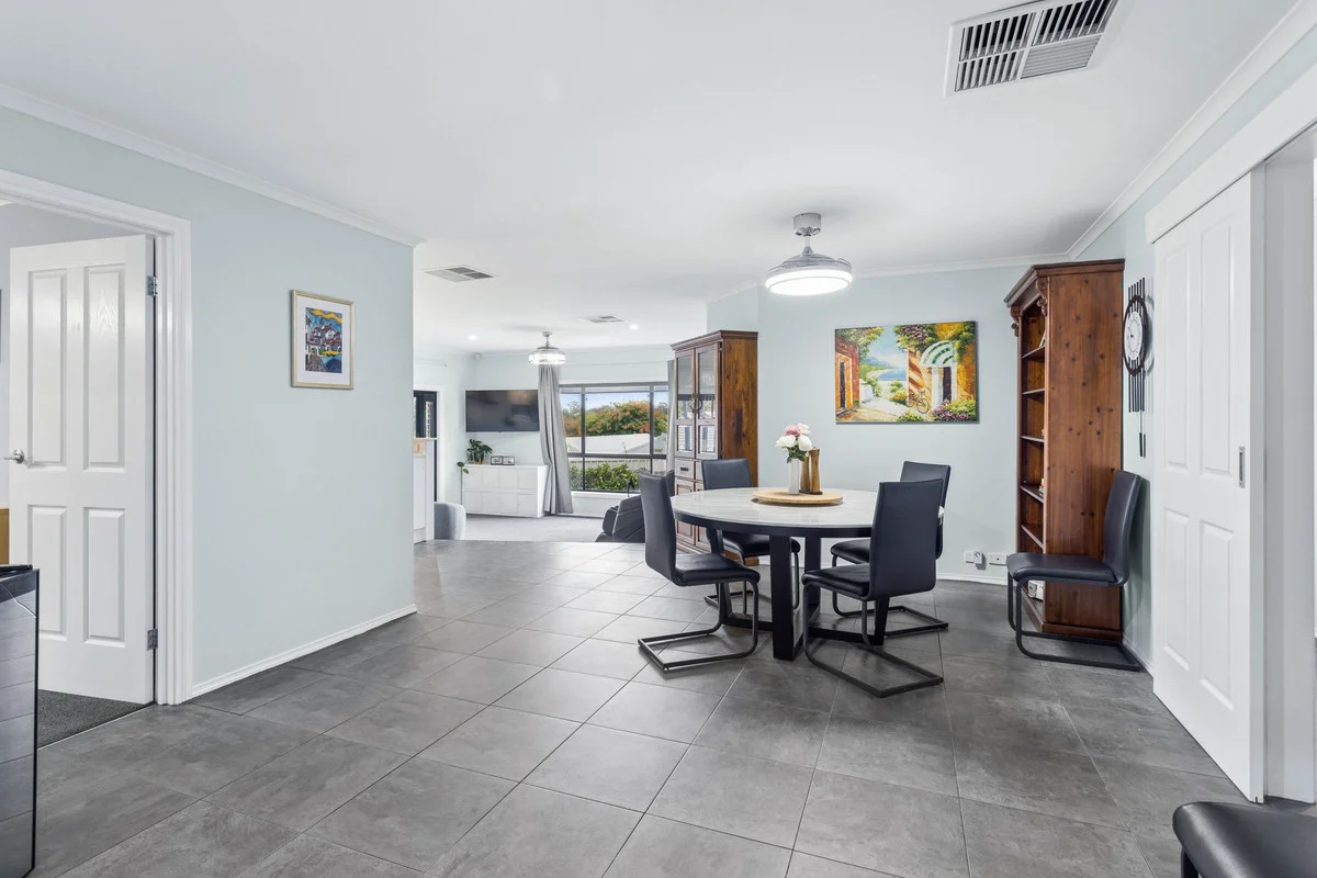 Additional image 8 of 2 Flame Tree Court, Greenwith SA 5125
