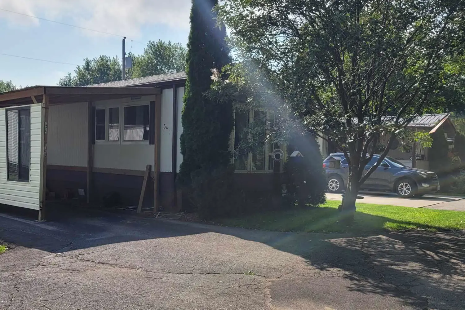 Additional image 18 of 9839 Lakeshore Road 34