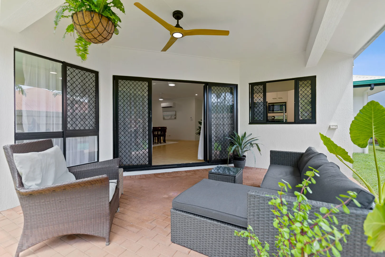 Additional image 10 of 48 West Parkridge Drive, Brinsmead QLD 4870