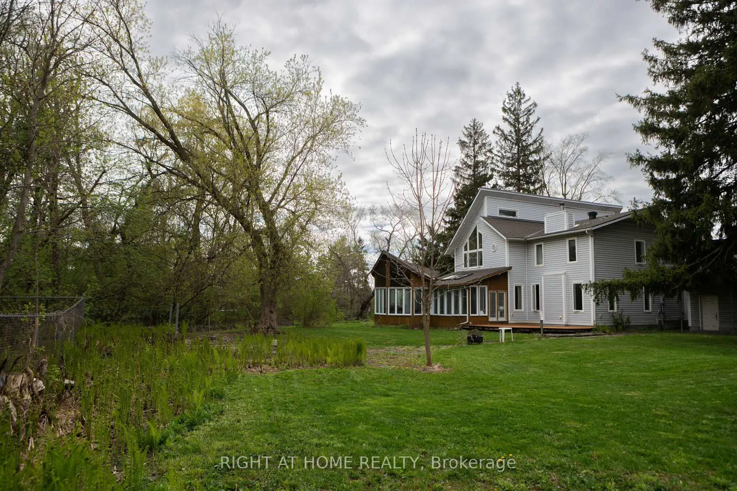 Additional image 10 of 3208 Richmond Road