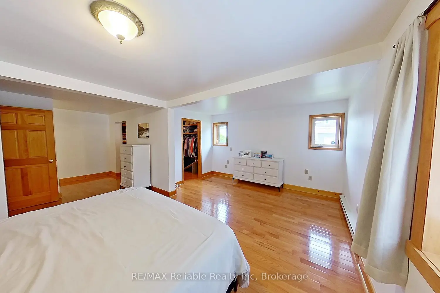 Additional image 6 of 212 James Street